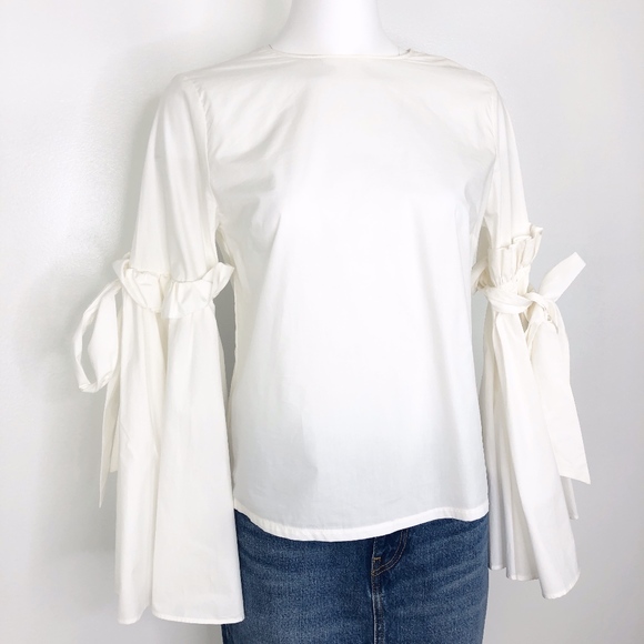 Gianni Bini Tops - Gianni Bini White Blouse